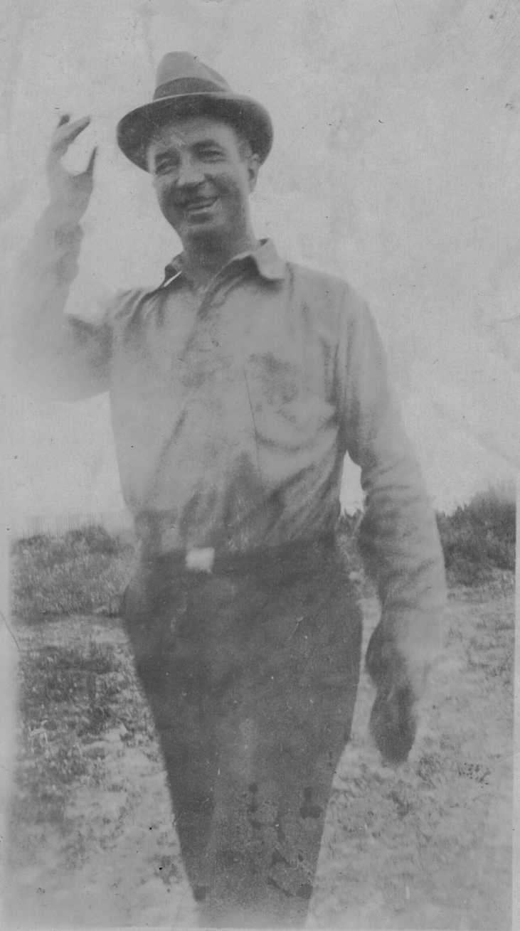PHOTO 3b Alfred Brooks circa 1925–30  Northern Ontario/Quebec  